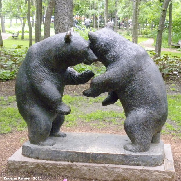 IMG 2011-Jun26 at Winnipeg MB:  sculpture Grizzly-bear Cubs