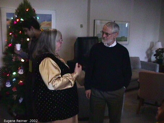 IMG 2002-Dec07 at MB-legislature:  ledge Doris+Tim Sales