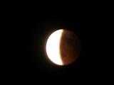 lunar-eclipse: 23:38 about 1/2 uneclipsed