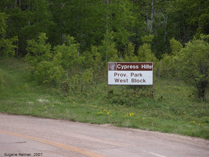 IMG 2007-May24 at CypressHills-WestBlock:&nbsp; sign Cypress Hills West Block