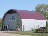 house: quonset-shaped