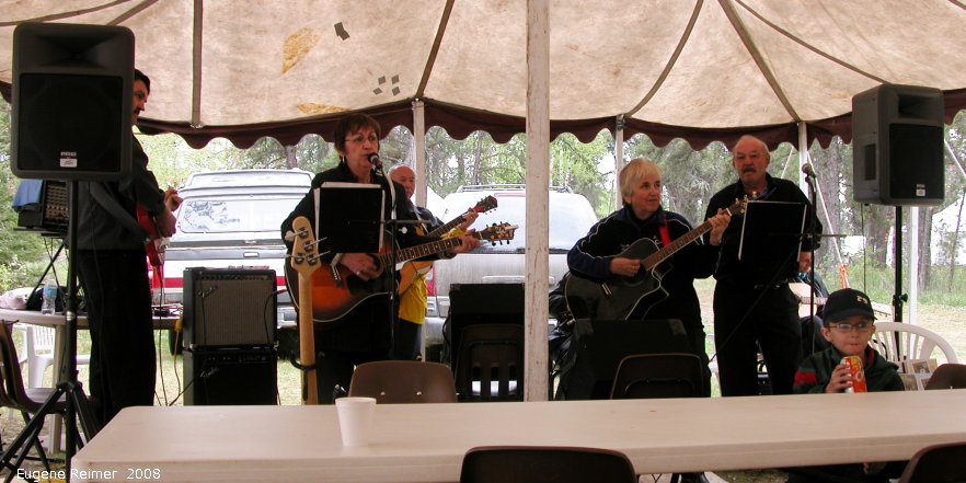 IMG 2008-May31 at WAM-field-day:&nbsp; WAM the Why Not band from Stoney Point