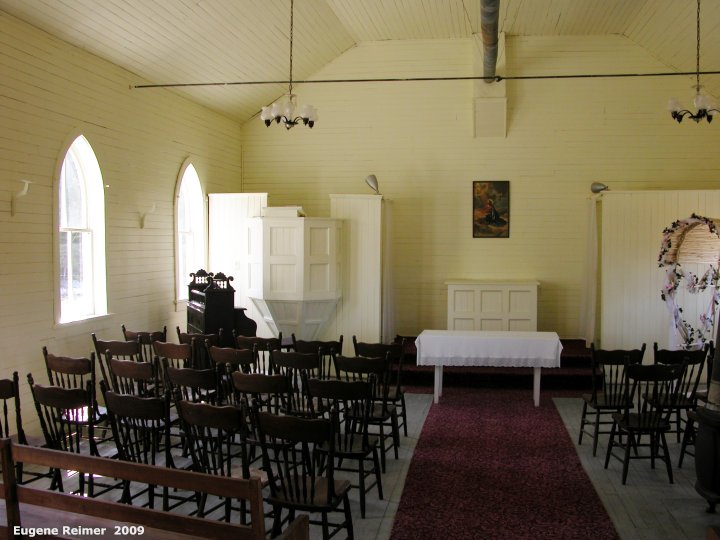 IMG 2009-May16 at Camper MB near Dog Lake:&nbsp; church St-Pauls Lutheran Church in Camper MB interior