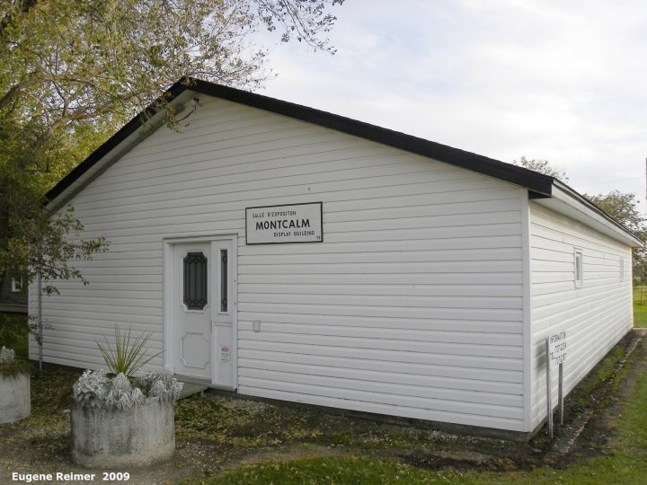 IMG 2009-Oct18 at St-Joseph:&nbsp; building Salle d Exposition Montcalm Display Building 76 in Musee St-Joseph