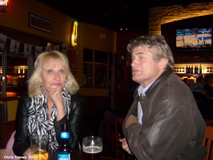 IMG 2010-Feb05 at BostonPizza:  Willa+Rob