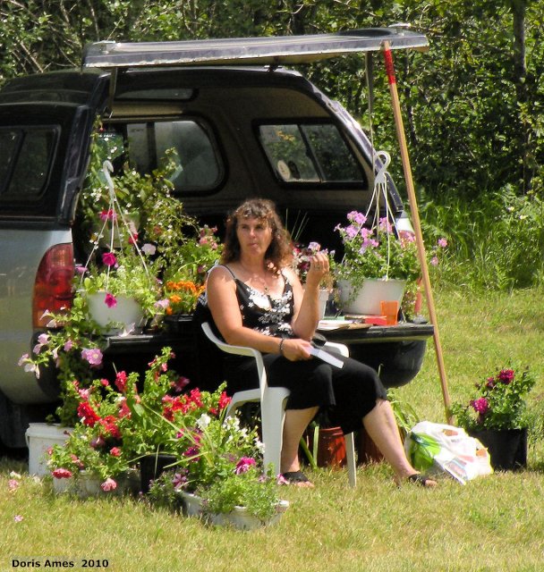 IMG 2010-Jul24 at Braintree:  Flower-lady Theresa Friesen