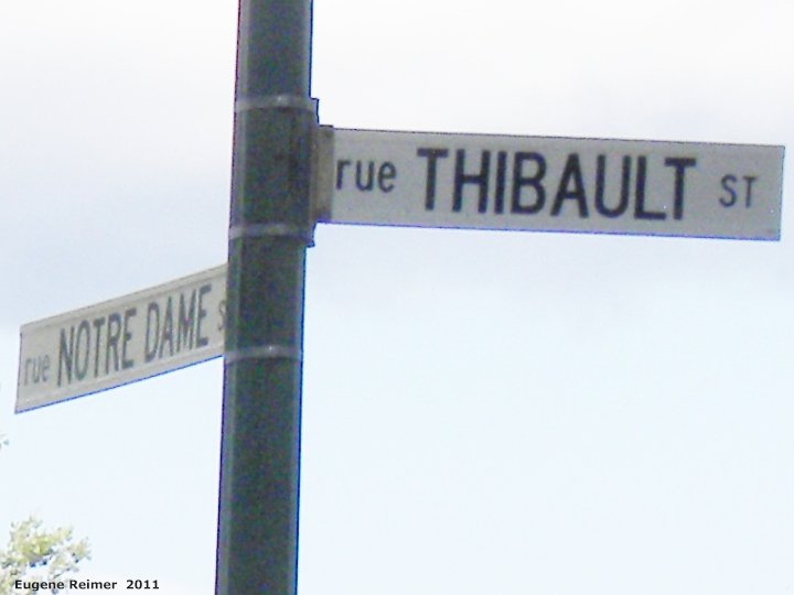 IMG 2011-Aug09 at Winnipeg:&nbsp; sign NotreDame and Thibault on West side of Seine closer